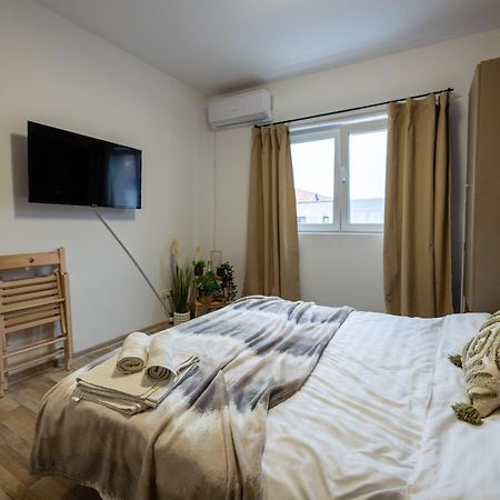 Cozy Studio Retreat - Quiet, Premium Stay Timișoara Zewnętrze zdjęcie
